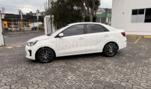 foto de Autos marca Kia seminuevo modelo Soluto año 2023 en Quito