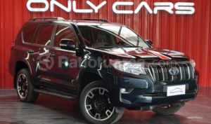 foto de Autos marca Toyota seminuevo modelo Land Cruiser Prado TX año 2018