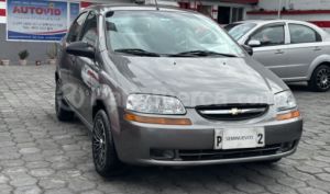 foto de Autos marca Chevrolet seminuevo modelo Aveo Family año 2015 en Quito