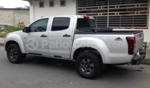 foto de Autos marca Chevrolet seminuevo modelo D-MAX HI RIDE año 2023