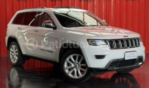 foto de Chrysler Grand Cherokee Limited 2017