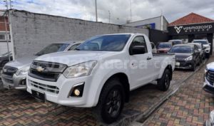 foto de Autos marca Chevrolet seminuevo modelo D-MAX 4X4 CS año 2023 en Cuenca