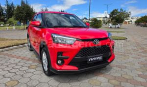 foto de Autos marca Toyota seminuevo modelo RAIZE año 2023 en Ambato