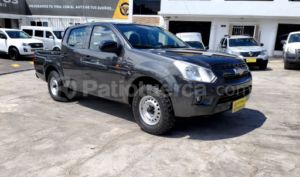 foto de Autos marca Chevrolet seminuevo modelo D-MAX CRDI 2.5 CD 4X2 TM DIESEL año 2022 en Ambato