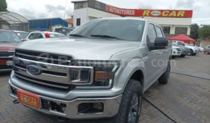 foto de Ford F150 XLT 4X4 2019