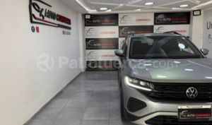 foto de Autos marca Volkswagen seminuevo modelo T-Cross Trendline año 2025 en Quito