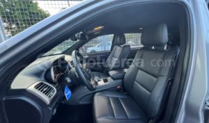 foto de Jeep Cherokee Laredo 2014