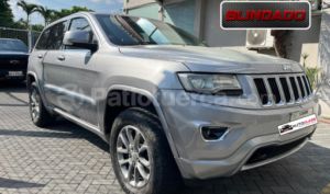 foto de Autos marca Jeep seminuevo modelo Cherokee Laredo año 2014 en Guayaquil
