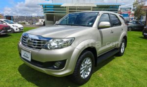 foto de Autos marca Toyota seminuevo modelo Fortuner año 2013 en Ambato