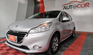 Peugeot 208 2015