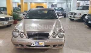 Mercedes Benz—™ E320 2000