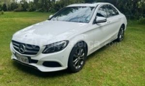 foto de Autos marca Mercedes Benz seminuevo modelo C250 año 2016 en Ambato