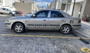 foto de Autos marca Mazda seminuevo modelo 626 año 2004 en Quito