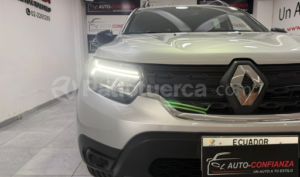 foto de Autos marca Renault seminuevo modelo Duster año 2025 en Quito