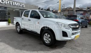 foto de Autos marca Chevrolet seminuevo modelo D-max Crdi 2.5 CD 4x4 TM Diesel año 2023 en Ambato
