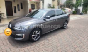 foto de Autos marca Citroen seminuevo modelo C- Elysee Shine año 2024