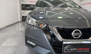 foto de Autos marca Nissan seminuevo modelo Versa año 2021