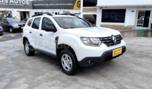 foto de Autos marca Renault seminuevo modelo DUSTER ZEN año 2023