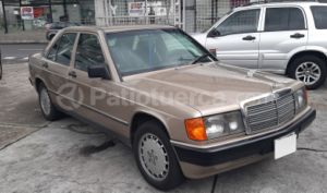 Mercedes Benz—™ 190E 1985