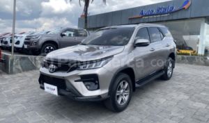 foto de Autos marca Toyota seminuevo modelo Fortuner 2.7 año 2021