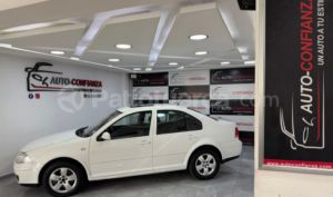 foto de Autos marca Volkswagen seminuevo modelo Jetta año 2011