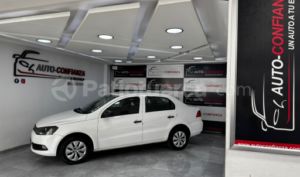 foto de Autos marca Volkswagen seminuevo modelo Voyage año 2014 en Quito