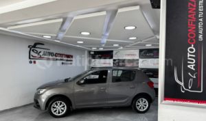 foto de Autos marca Renault seminuevo modelo Sandero Zen Fase II año 2022