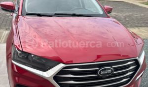 foto de Autos marca Shineray seminuevo modelo SWM G01 año 2024 en Daule