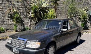 foto de Mercedes Benz E300 1992