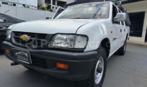 foto de Autos marca Chevrolet seminuevo modelo LUV D-MAX 3.5L V6 CD GLS TM 4X año 2001