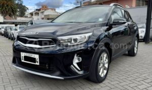 foto de Autos marca Kia seminuevo modelo Stonic LX año 2023 en Cuenca