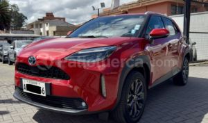 foto de Autos marca Toyota seminuevo modelo Yaris Cross año 2023