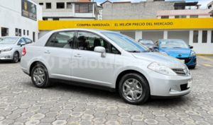 foto de Autos marca Nissan seminuevo modelo Tiida año 2009