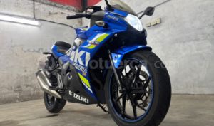 foto de Motos marca Suzuki seminuevo modelo GSX250R año 2020 en Quito