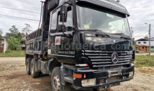 Mercedes Benz—™ 3353 2001