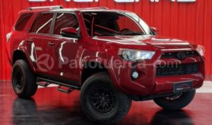 Toyota 4runner sr5 premium 2019