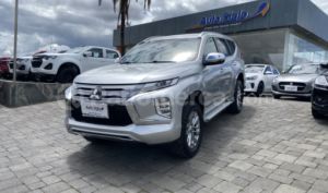 foto de Autos marca Mitsubishi seminuevo modelo Montero GLS año 2021