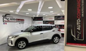 foto de Autos marca Nissan seminuevo modelo Kicks Drive año 2023