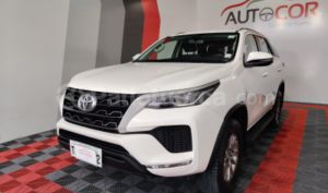foto de Autos marca Toyota seminuevo modelo Fortuner 2.7 año 2022 en Sangolqui