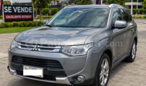 foto de Autos marca Mitsubishi seminuevo modelo Outlander año 2015