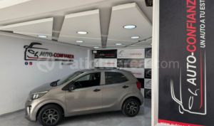 foto de Autos marca Kia seminuevo modelo PICANTO LX año 2019 en Quito