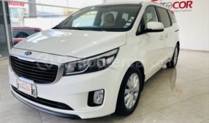 Kia Grand Carnival 2016