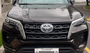 foto de Autos marca Toyota seminuevo modelo New Fortuner año 2022 en Cumbayá
