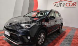 foto de Toyota RAV4 LS 2018