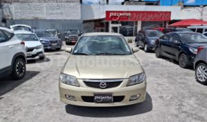 foto de Autos marca Mazda seminuevo modelo Allegro año 2005 en Quito