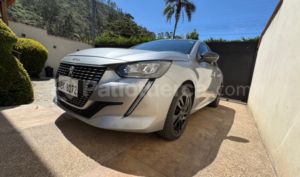 foto de Autos marca Peugeot seminuevo modelo 208 año 2023 en Azogues