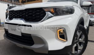 foto de Autos marca Kia seminuevo modelo Sonet año 2022