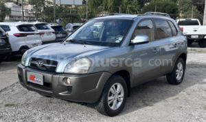foto de Autos marca Hyundai seminuevo modelo Tucson 4x4 año 2005 en Cuenca