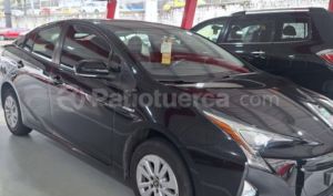 foto de Autos marca Toyota seminuevo modelo Prius 4G año 2018 en Quito