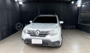 foto de Autos marca Renault seminuevo modelo Duster 1.6 año 2024 en Quito